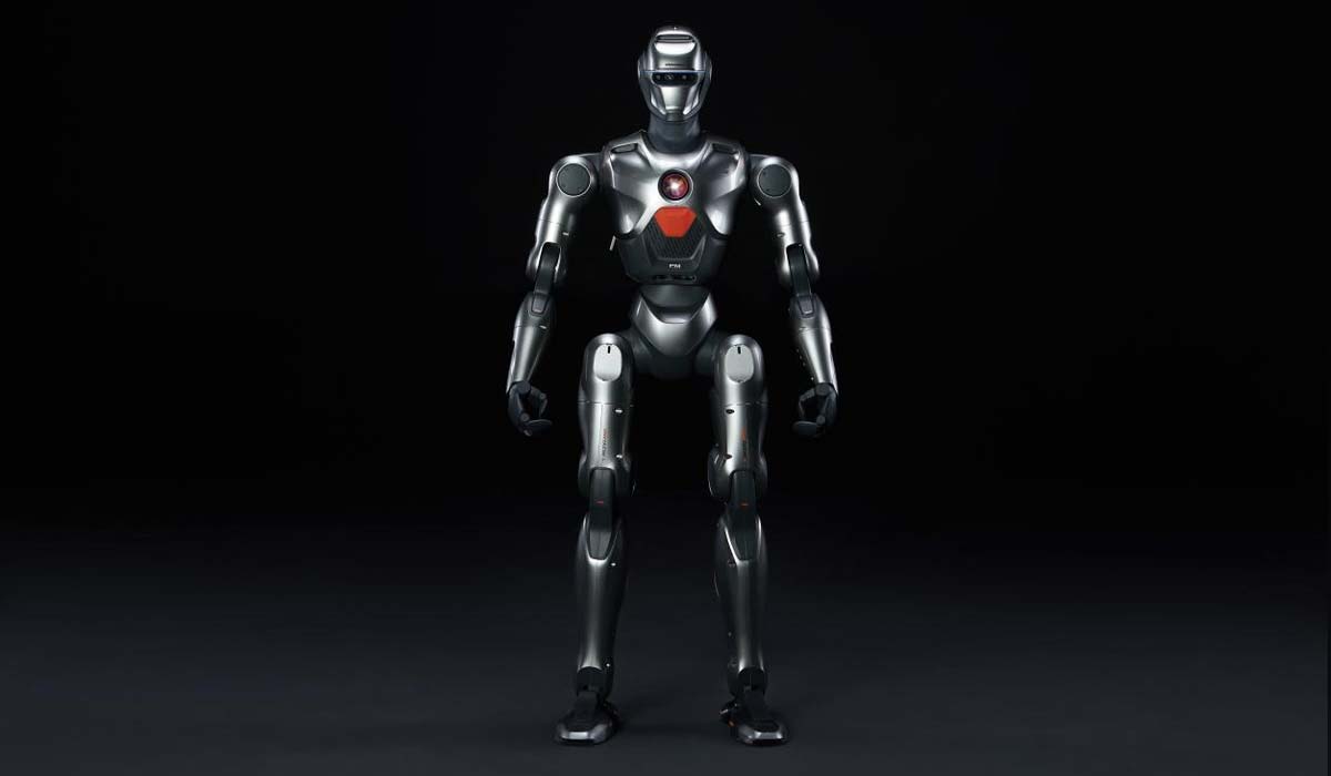 EngineAI PM01